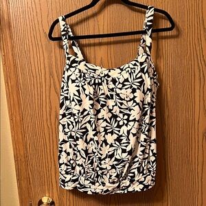 Lands End Tankini Floral Black and White Women's swim top